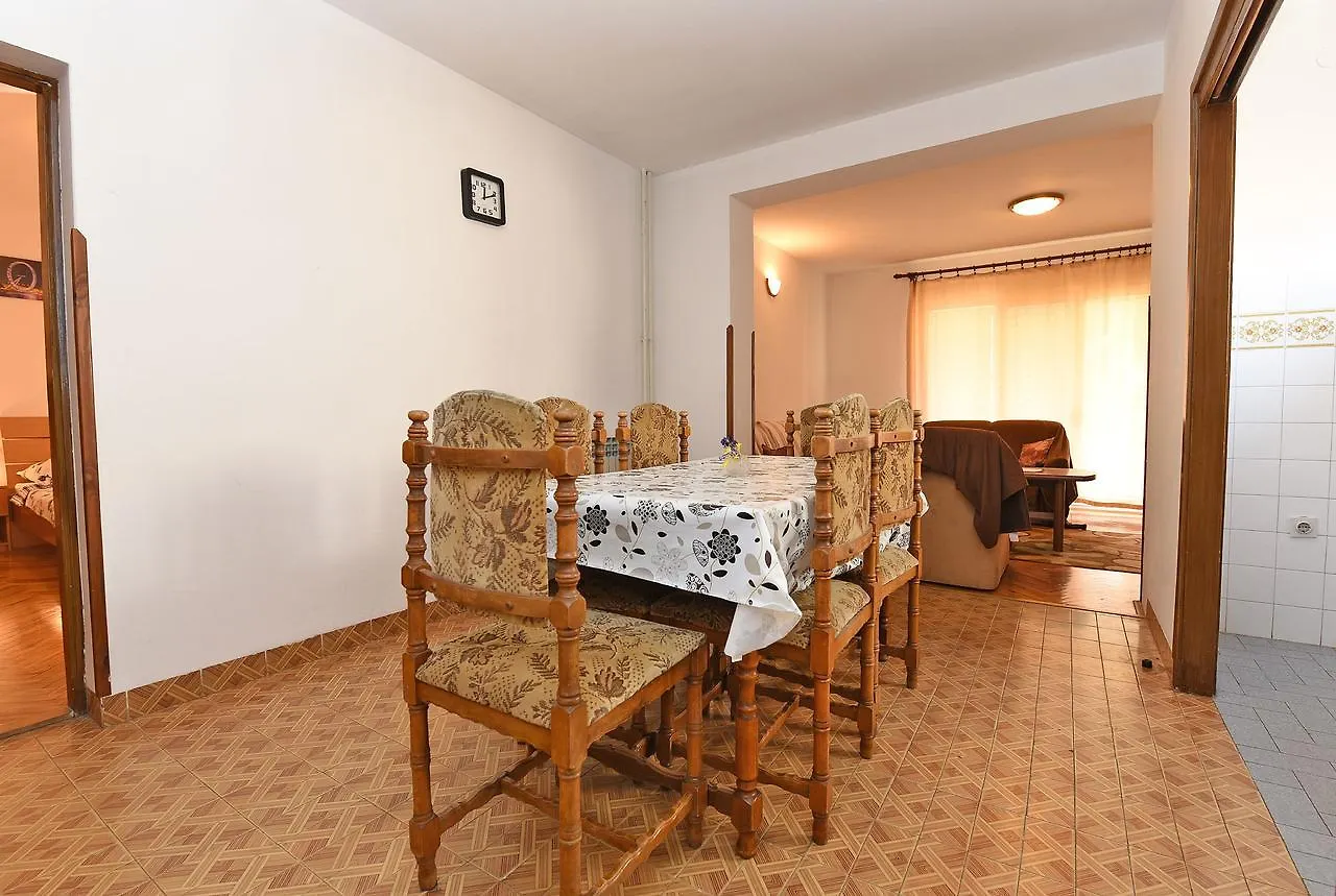Apartments Luciano 621 Rovinj