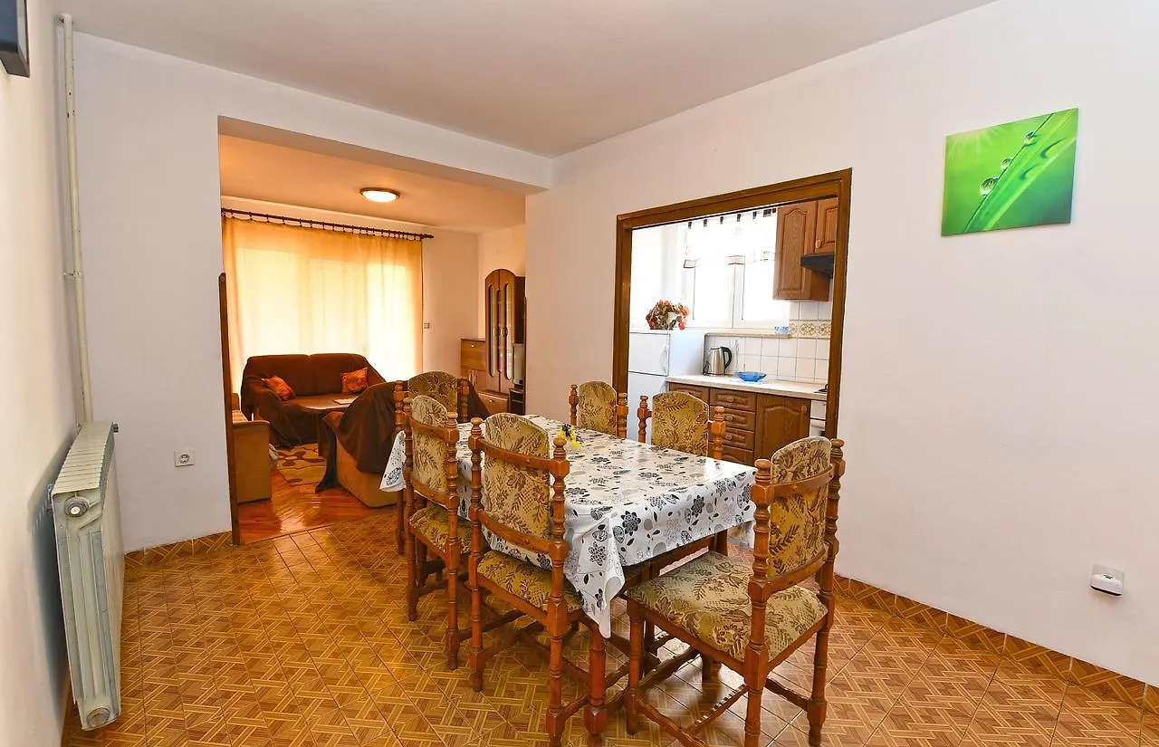Apartments Luciano 621 Rovinj