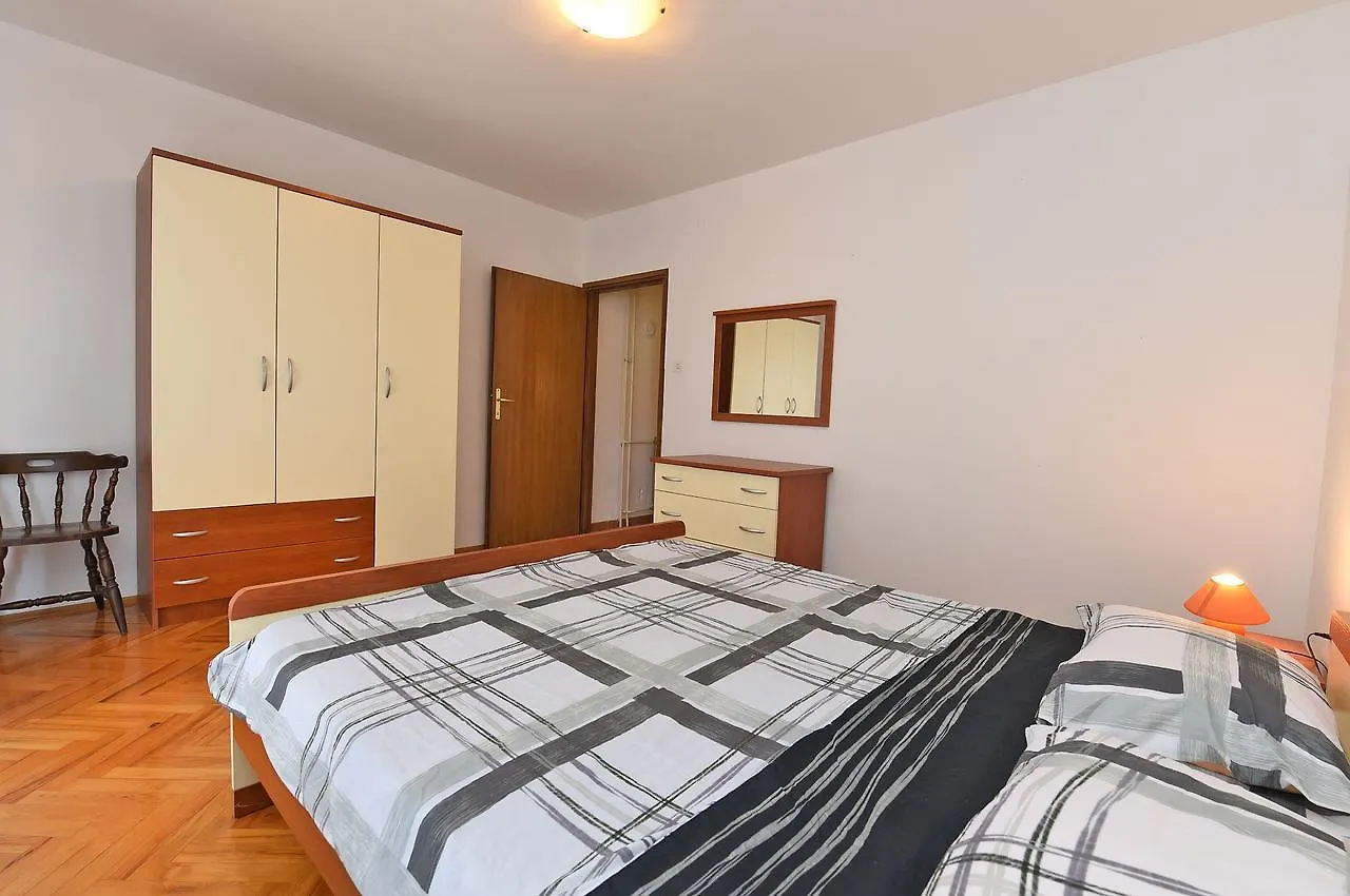 Apartments Luciano 621 Rovinj