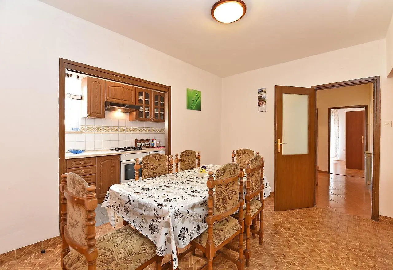 Apartments Luciano 621 Rovinj