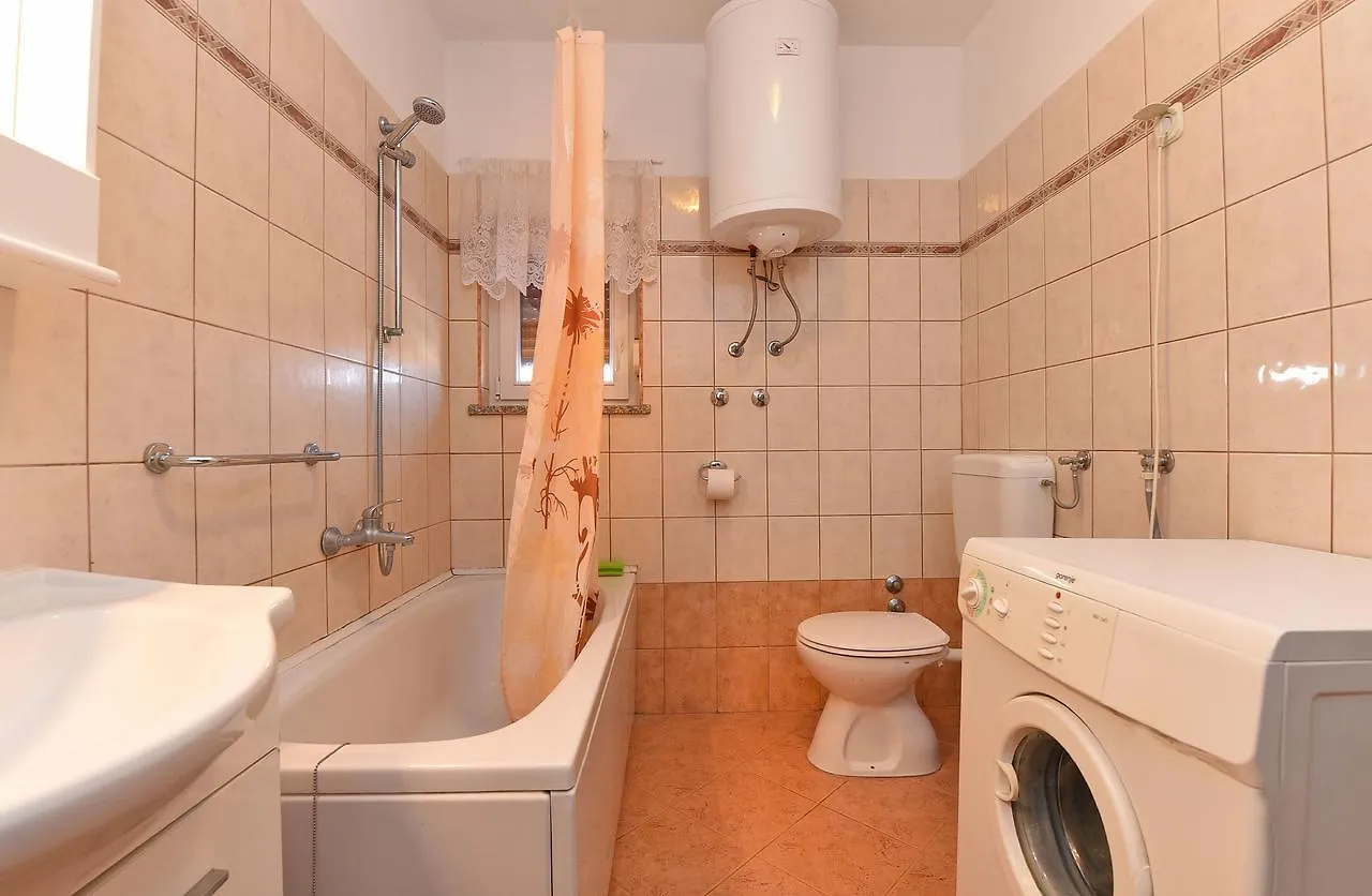 Apartments Luciano 621 Rovinj Croatia